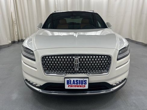 Used 2022 Lincoln Nautilus Black Label image 2