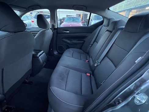 Used 2022 Nissan Altima 2.5 S image 19