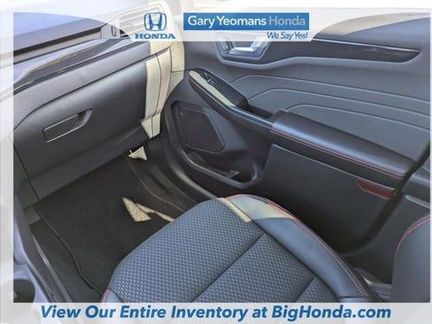 Used 2025 Ford Escape ST-Line w/ Equipment Group 301A image 17