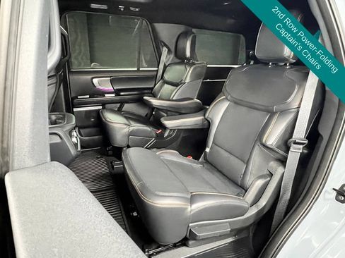 Used 2025 Ford Expedition Tremor AWD/4WD image 17