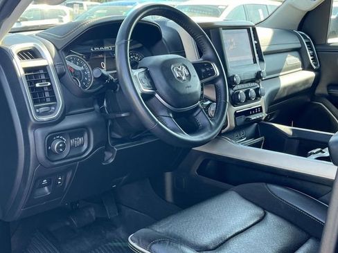 Used 2022 RAM 1500 Laramie AWD/4WD image 12