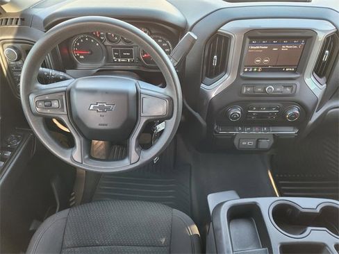 Used 2021 Chevrolet Silverado 1500 Custom Trail Boss w/ LPO, Dark Essentials Package image 27