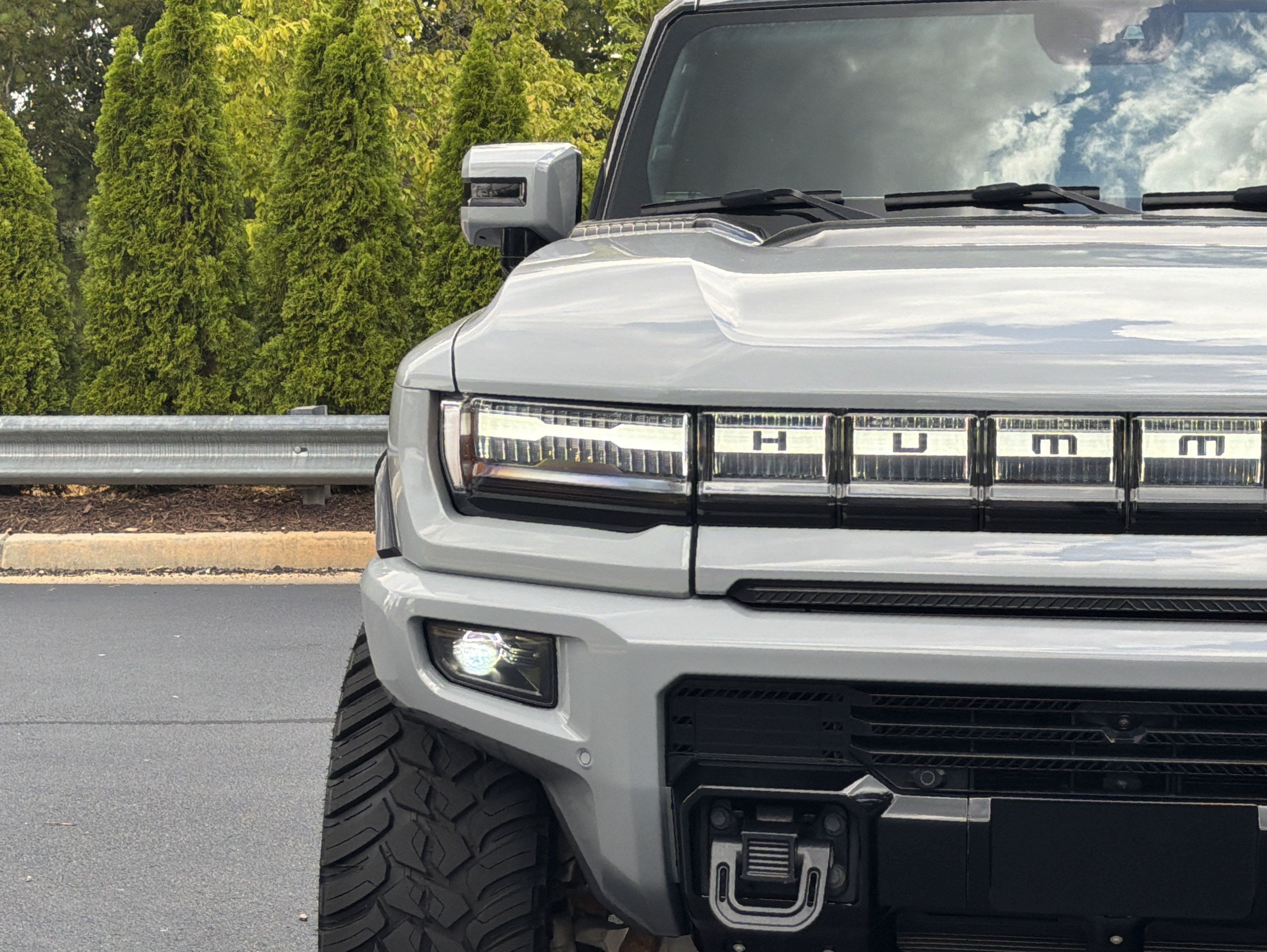 Used 2024 GMC Hummer EV 3X w/ LPO, Illumination Package AWD/4WD image 19