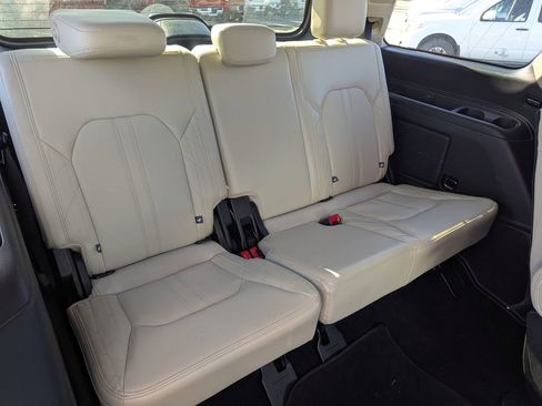 Used 2019 Ford Expedition Platinum image 33
