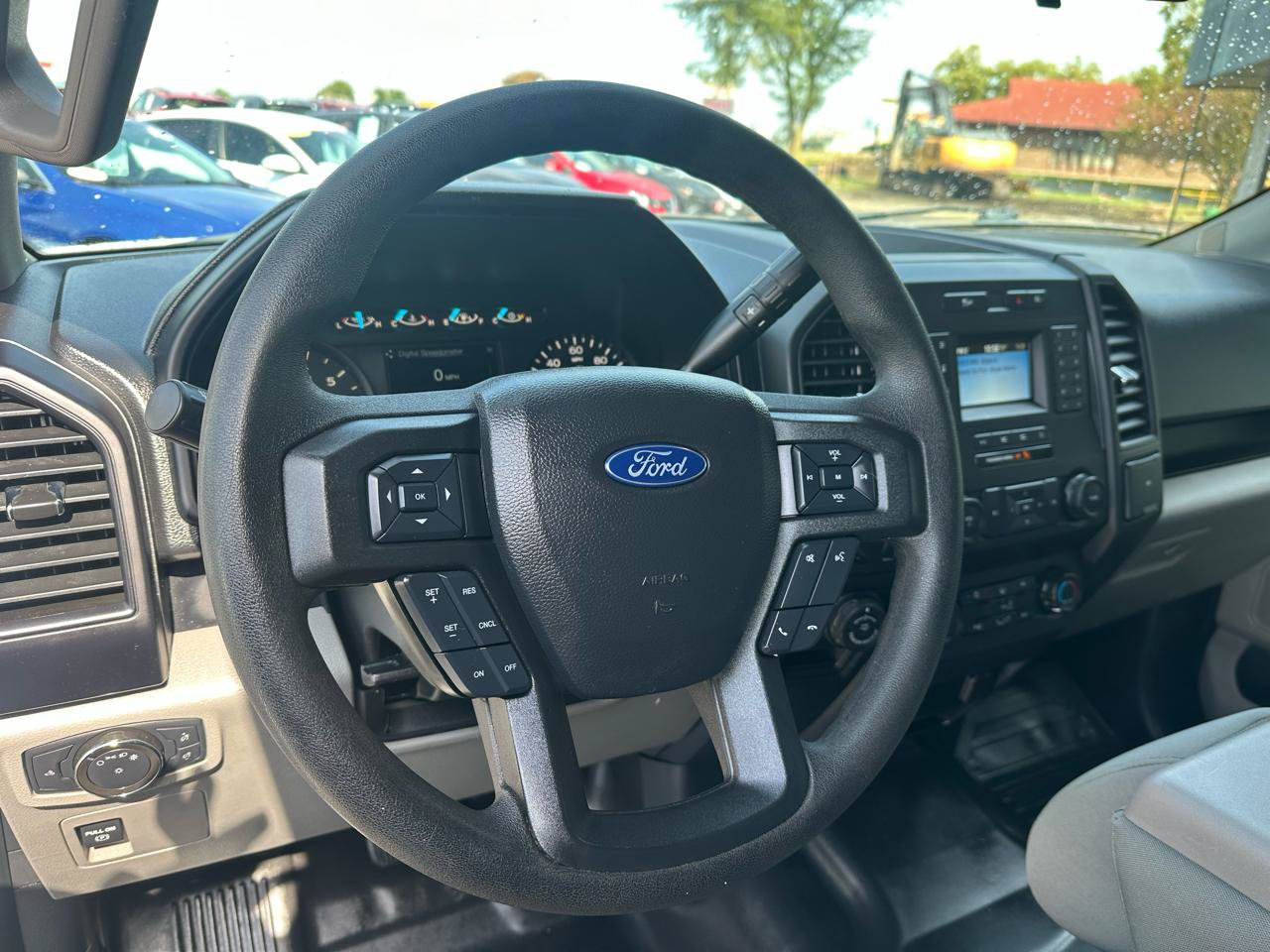 Used 2020 Ford F150 XL w/ Equipment Group 101A Mid AWD/4WD image 3