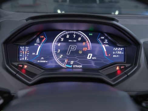 Used 2023 Lamborghini Huracan EVO RWD image 50