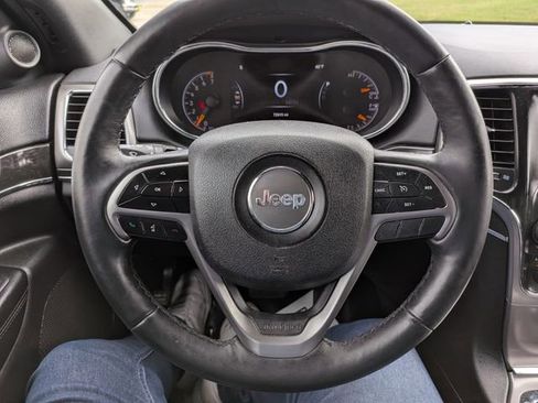 Used 2018 Jeep Grand Cherokee Limited w/ Trailer Tow Group IV AWD/4WD image 28