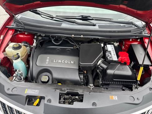 Used 2014 Lincoln MKX AWD w/ Equipment Group 102A image 22