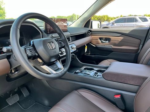 Used 2026 Honda Pilot Elite image 20