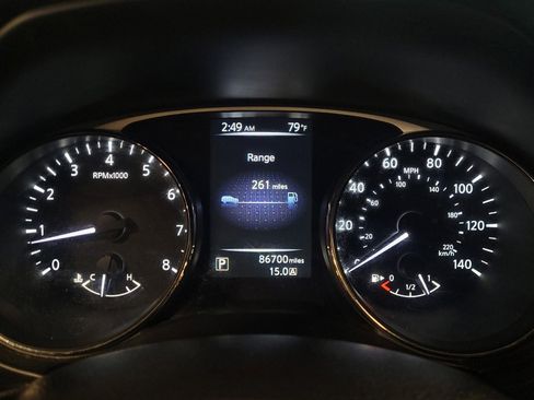 Used 2016 Nissan Rogue S AWD/4WD image 23