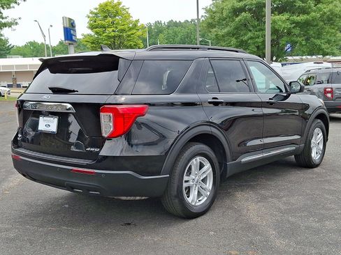 Certified 2023 Ford Explorer XLT AWD/4WD image 6