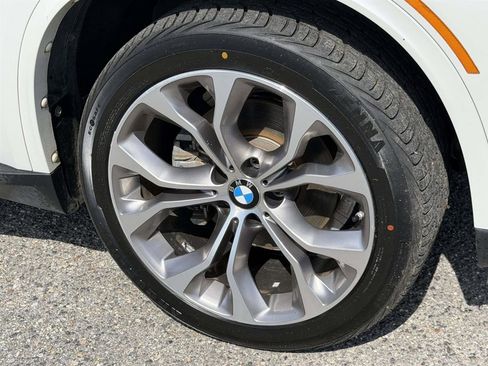 Used 2017 BMW X5 xDrive35i image 9