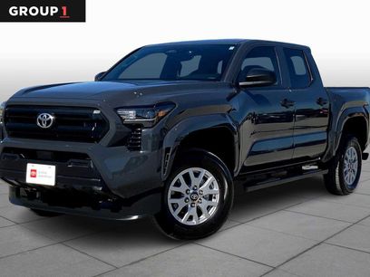 Used 2025 Toyota Tacoma SR