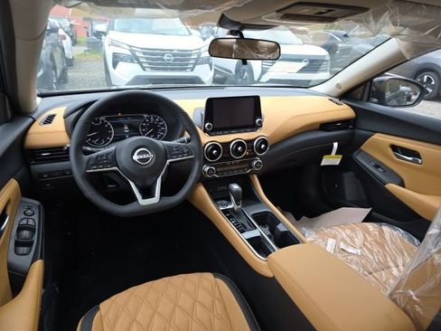 New 2025 Nissan Sentra SV w/ SV Premium Package image 5