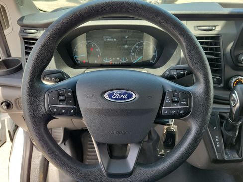 Used 2024 Ford Transit 250 Low Roof w/ Exterior Upgrade Package RWD image 23
