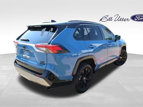Used 2022 Toyota RAV4 XSE image 5