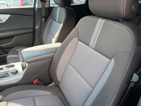 New 2025 Chevrolet Blazer LT w/ Midnight/Sport Edition image 11