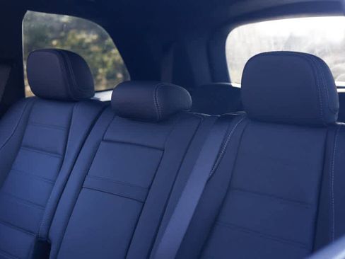 New 2026 Mercedes-Benz GLS 580 4MATIC image 11