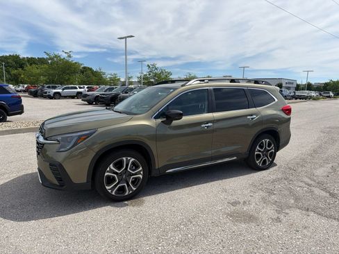 Certified 2024 Subaru Ascent Touring AWD/4WD image 1