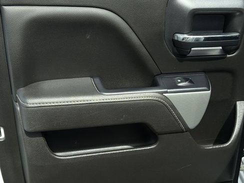 Used 2018 Chevrolet Silverado 1500 LT w/ All Star Edition image 19