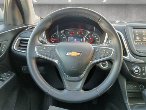 Used 2019 Chevrolet Equinox LT FWD image 21