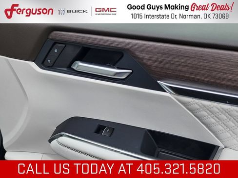New 2026 GMC Acadia Denali w/ Super Cruise Package AWD/4WD image 42