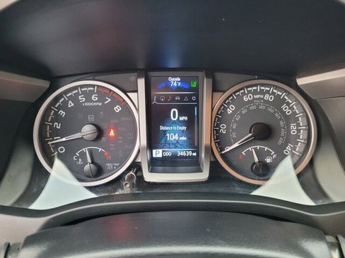 Certified 2023 Toyota Tacoma Limited image 33