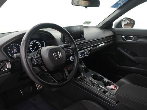 Used 2023 Honda Civic Sport image 22