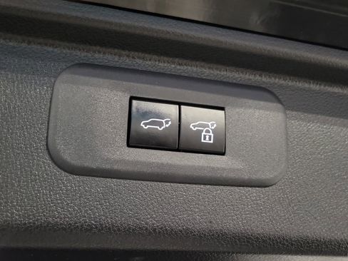 Certified 2024 Toyota Grand Highlander XLE image 11