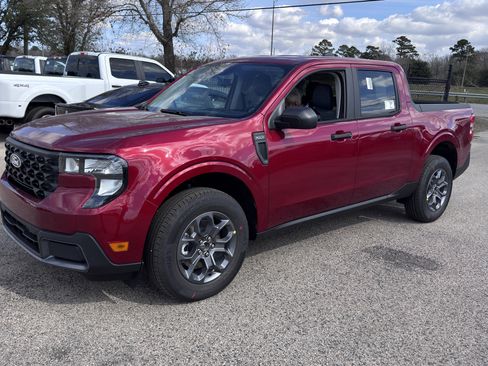 New 2026 Ford Maverick XLT image 6
