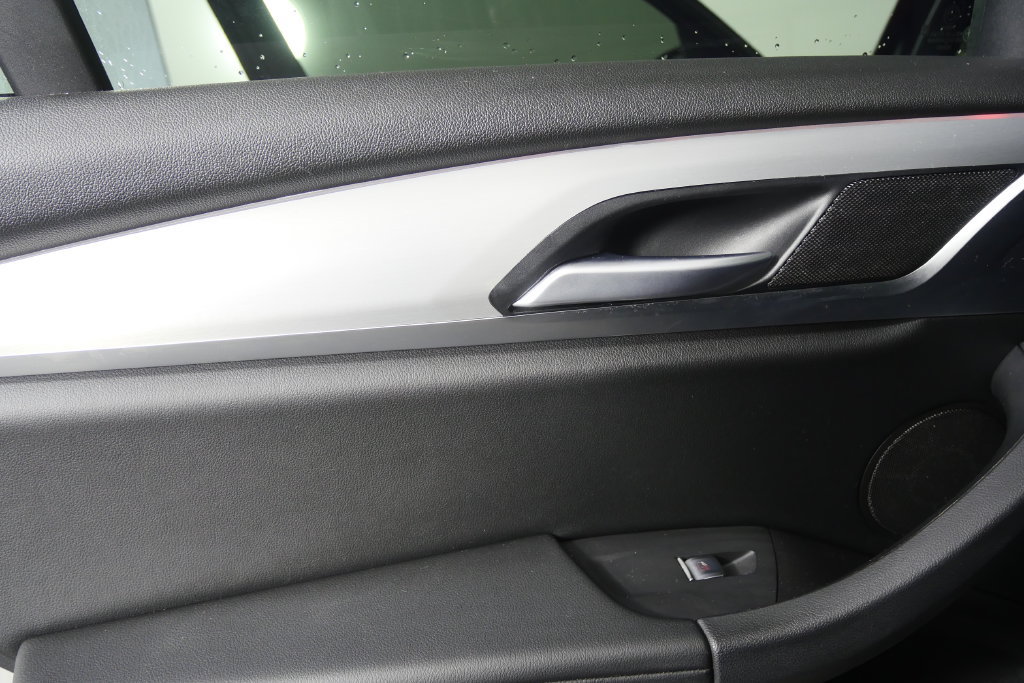 Used 2022 BMW X3 sDrive30i w/ Convenience Package RWD image 14