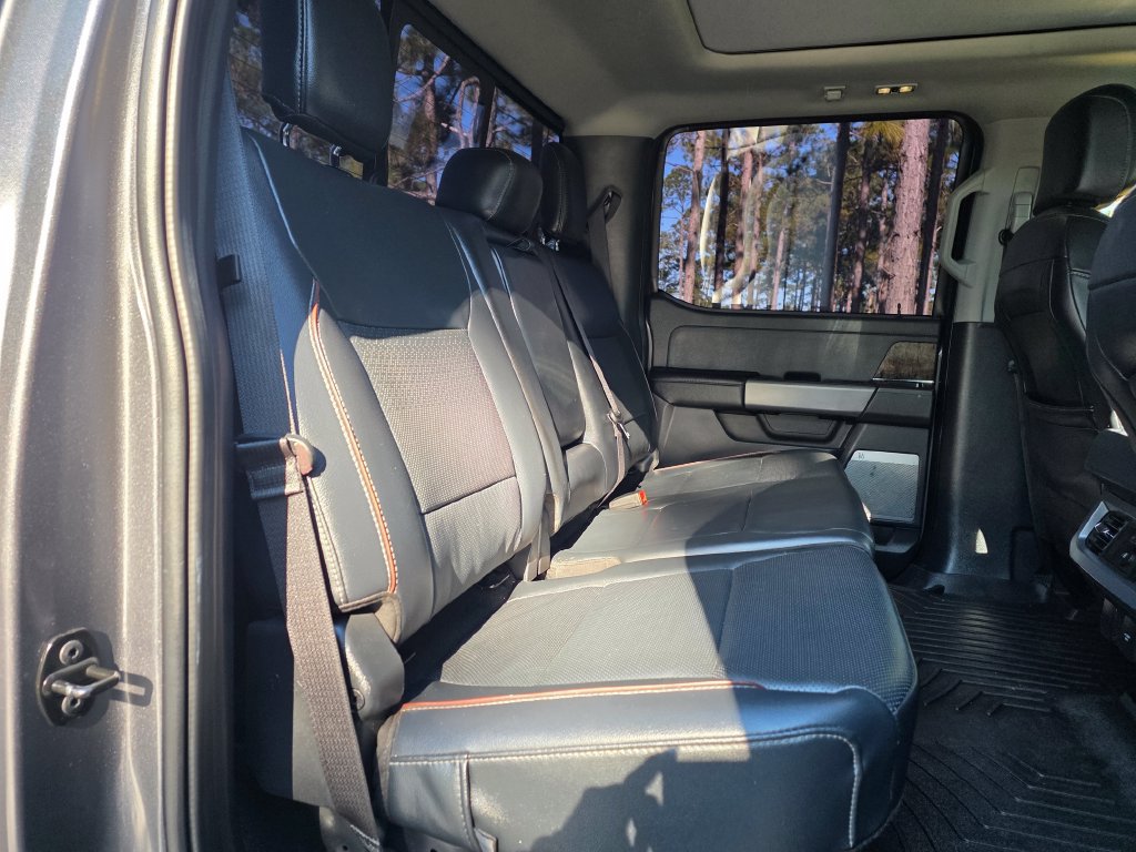 Used 2024 Ford F250 Lariat w/ Lariat Ultimate Package AWD/4WD image 24