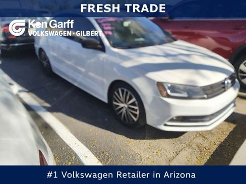 Used 2016 Volkswagen Jetta Sport w/ Lighting Package image 1