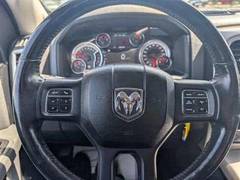 Used 2014 RAM 1500 Big Horn image 33