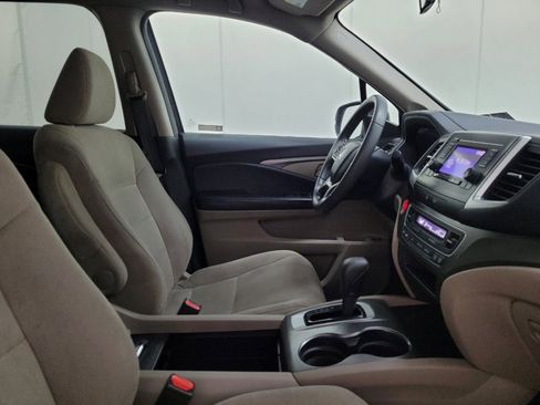 Used 2019 Honda Pilot LX image 21
