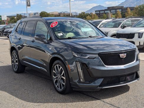 Used 2021 Cadillac XT6 Sport AWD/4WD image 8