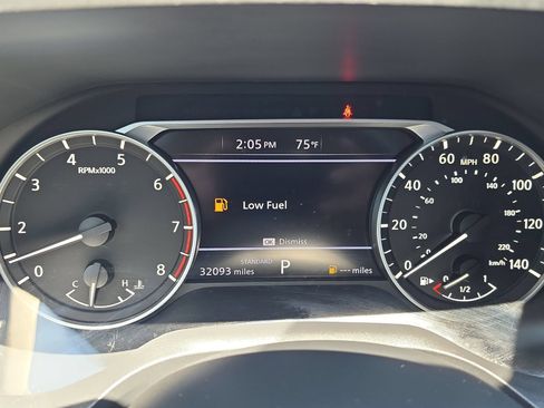 Used 2023 Nissan Rogue SV FWD image 18