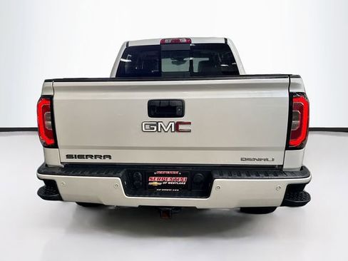 Used 2017 GMC Sierra 1500 Denali w/ Denali Ultimate Package image 7