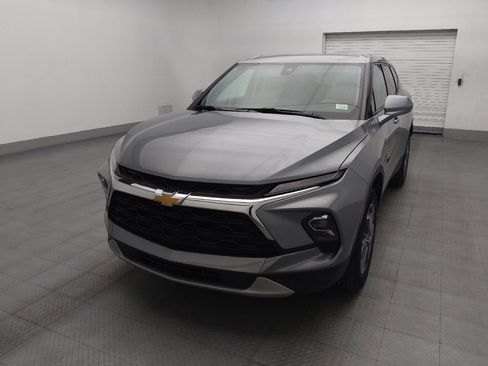Used 2025 Chevrolet Blazer LT FWD image 15