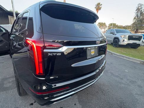 Used 2024 Cadillac XT6 Luxury image 32