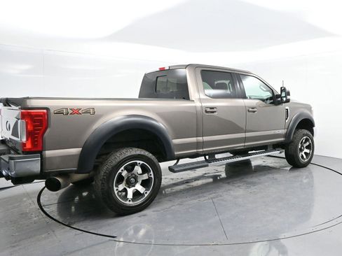Used 2018 Ford F250 Lariat w/ Lariat Value Package image 7