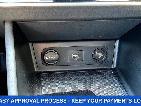 Used 2023 Hyundai Sonata SE w/ Winter Weather Package FWD image 17