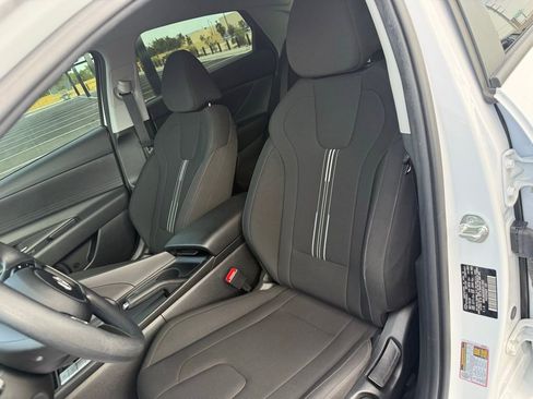 Certified 2024 Hyundai Elantra SEL image 14