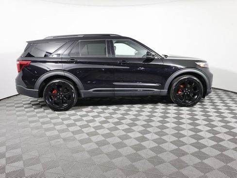 Used 2022 Ford Explorer ST w/ Equipment Group 401A image 4