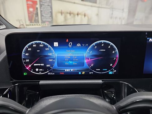 Certified 2025 Mercedes-Benz GLA 35 AMG 4MATIC image 21