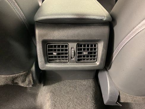 Used 2024 Toyota Camry XSE image 34