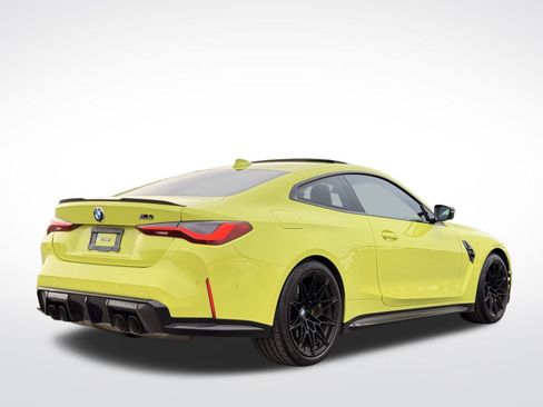 Used 2022 BMW M4 Competition w/ M Carbon Exterior Package image 11