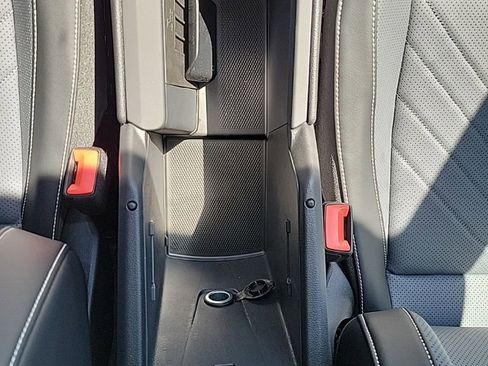 New 2026 Volkswagen Tiguan SE AWD/4WD image 41