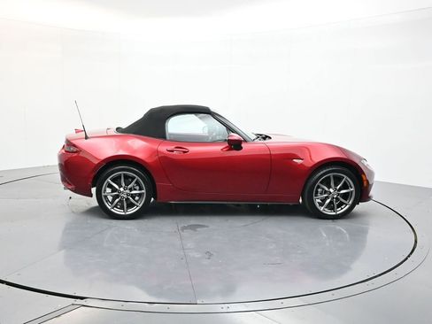 Used 2023 MAZDA MX-5 Miata Grand Touring image 8
