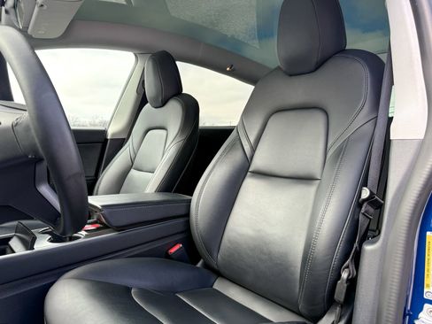 Used 2020 Tesla Model Y Performance image 14